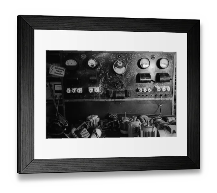 Framed Print : Germany, Berlin, 27 April 1992 Framed Print : Germany, Berlin, 27 April 1992