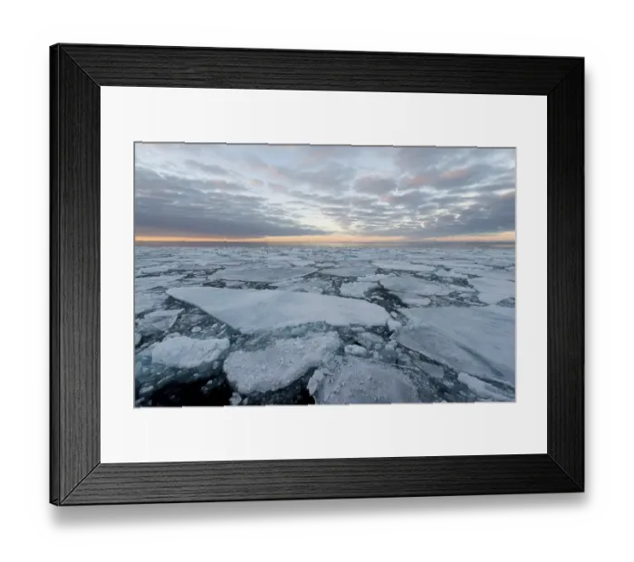 Framed Print : Ice floes, pack ice, evening mood Framed Print : Ice floes, pack ice, evening mood