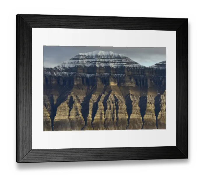 Framed Print : Rugged mountains, Isfjorden, Spitsbergen
