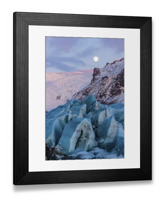 Framed Print : Full moon over Svinafellsjoekull Framed Print : Full moon over Svinafellsjoekull