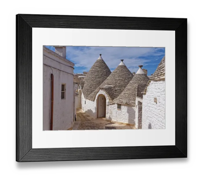 Framed Print : Whitewashed trulli, round houses with stone roofs