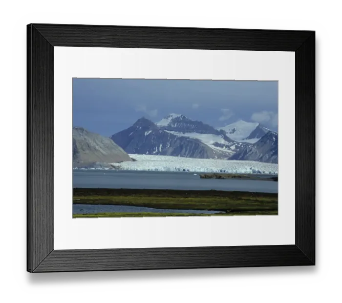 Framed Print : Typical landscape, Spitsbergen Framed Print : Typical landscape, Spitsbergen