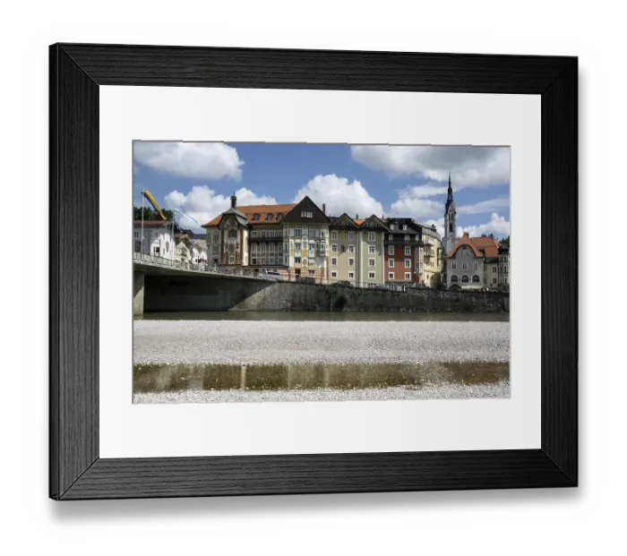 Framed Print : River Isar, houses, facades behind