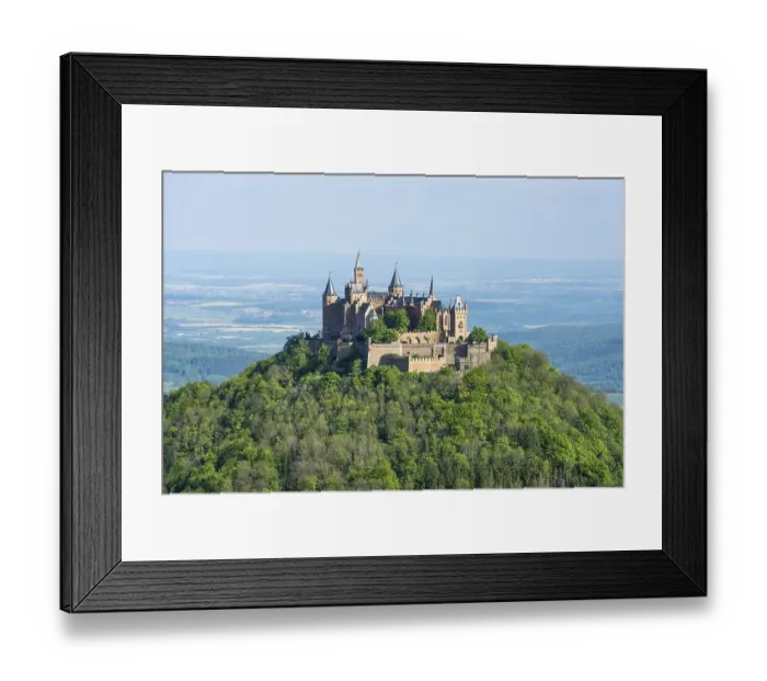Framed Print : Burg Hohenzollern Castle, Zollernalbkreis district