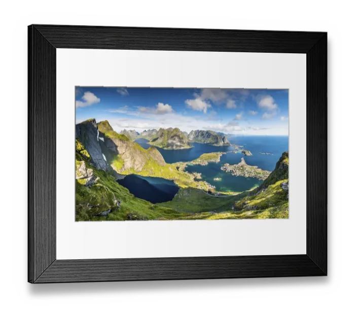 Framed Print : View from the mountain Reinebringen to fishing village Reine