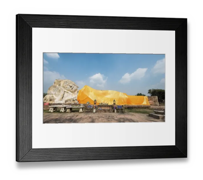 Framed Print : Big reclining Buddha statue, Wat Phra Non Wat Lokayasuth