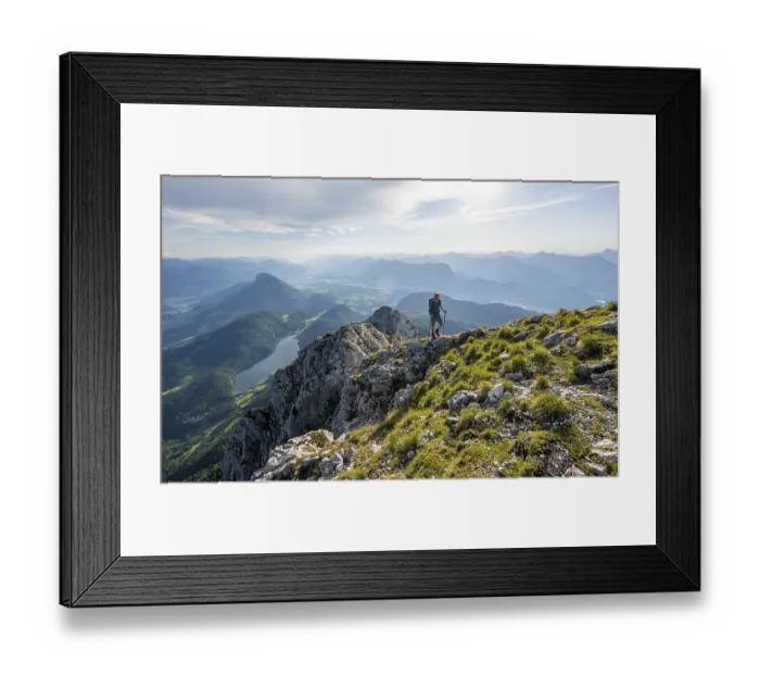Framed Print : Mountaineers at the summit of the Scheffauer Framed Print : Mountaineers at the summit of the Scheffauer