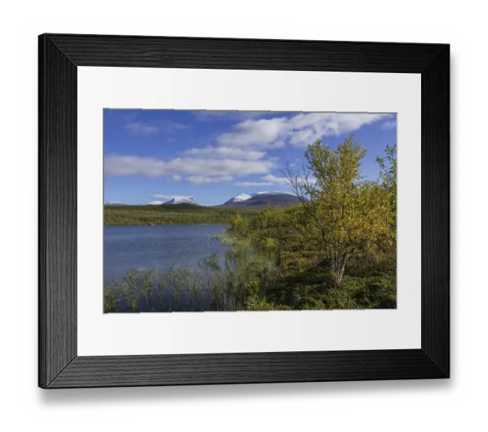 Framed Print : Vuolio Njahkajavri Lake, Lapporten trough valley