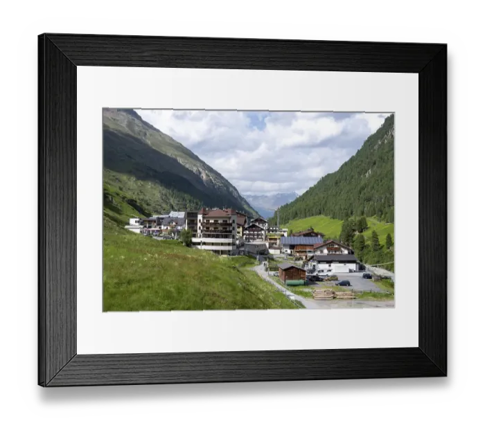 Framed Print : Mountaineering village Vent in the Alps Framed Print : Mountaineering village Vent in the Alps