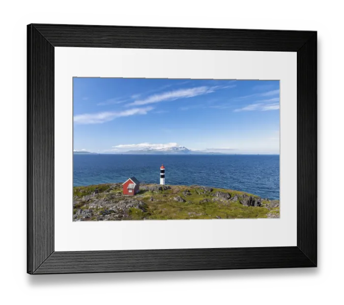 Framed Print : Lyngstuva Lighthouse, Lyngen, Lyngenfjord