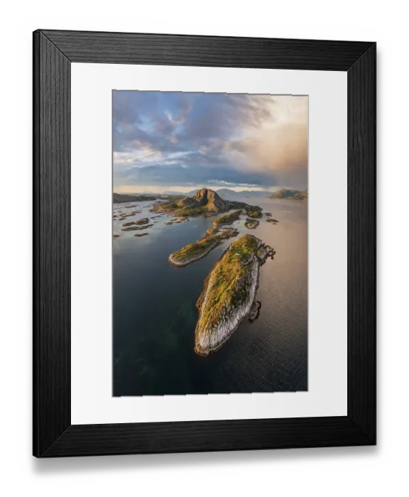 Framed Print : Mount Torghatten with surrounding islands