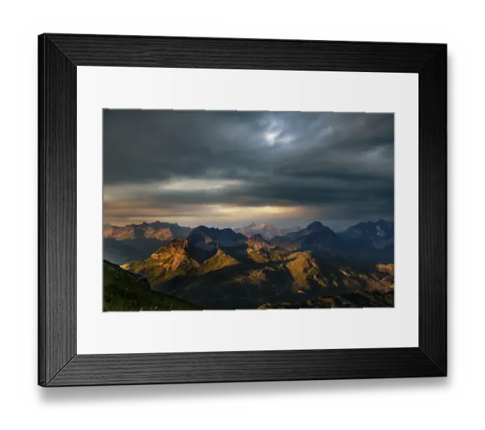 Framed Print : Dramatic light and cloud atmosphere over Allgaeu and Lechtal Alps