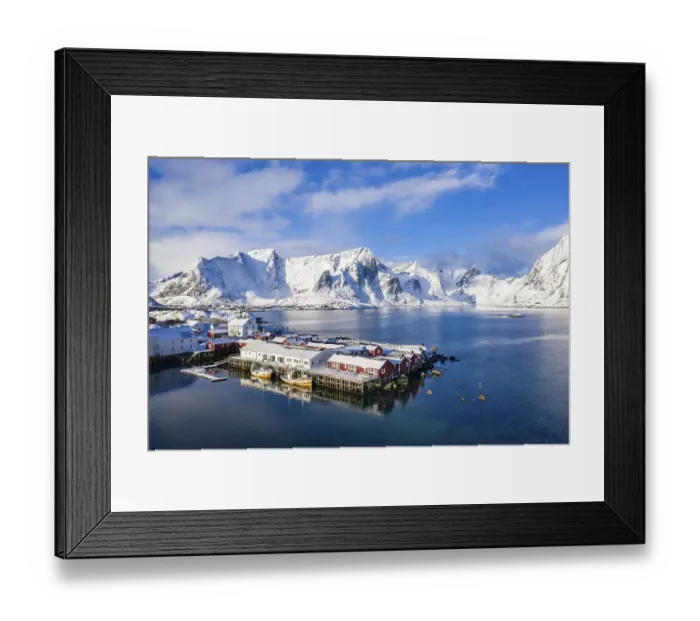 Framed Print : Fishing village Hamnoy, Rorbu fishing huts by the fjord