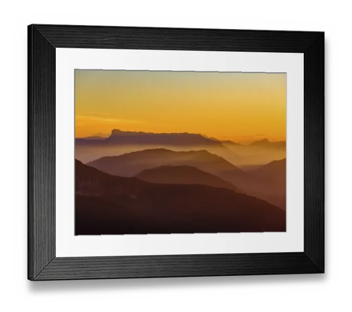 Framed Print : Mountain silhouettes at dusk, Alpine panorama from Schafberg with the Untersberg