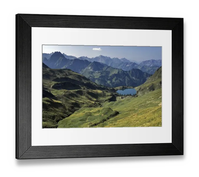 Framed Print : View of Lake Seealpsee and Allgaeu Alps