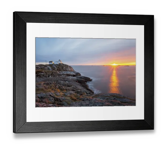Framed Print : Sunset on the coast of Henningsvaer Austvagoy