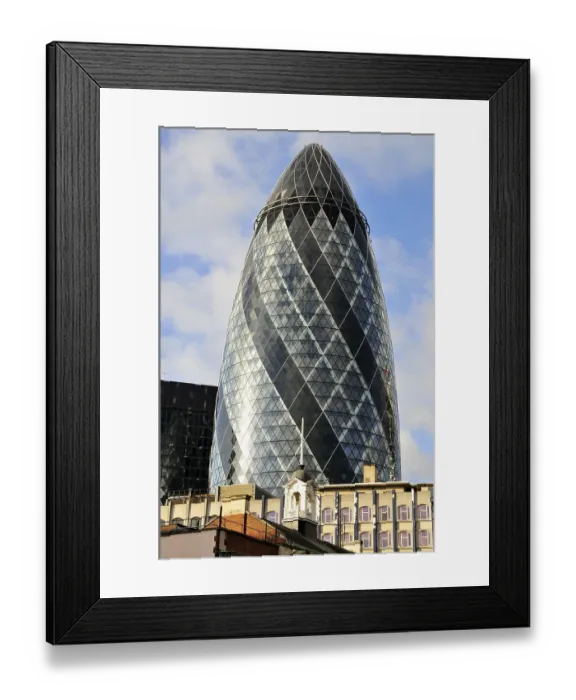 Framed Print : The Gherkin or Swiss Re Tower, London Framed Print : The Gherkin or Swiss Re Tower, London