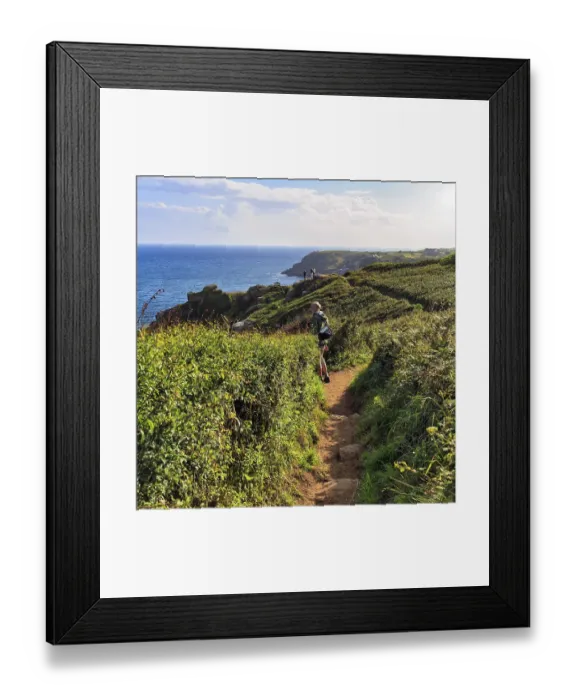 Framed Print : Long Distance Walk, South West Coast Path