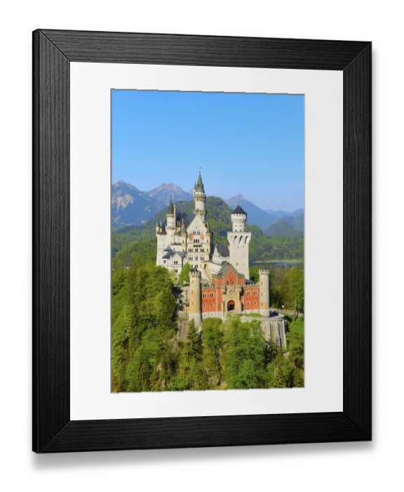 Framed Print : Schloss Neuschwanstein Castle, near Fussen Framed Print : Schloss Neuschwanstein Castle, near Fussen
