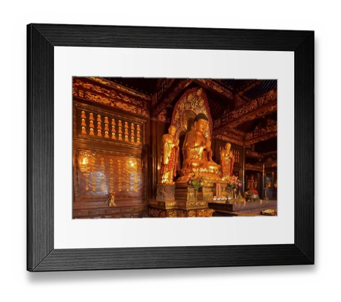 Framed Print : Golden Buddha statue and relics inside the Giant Wild Goose Pagoda