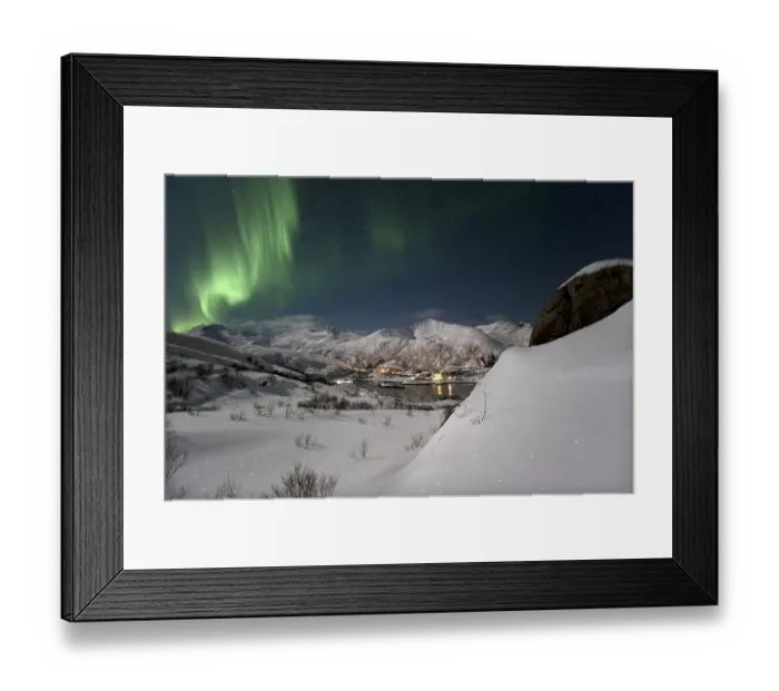 Framed Print : Northern Lights in Austnes Fjord Framed Print : Northern Lights in Austnes Fjord