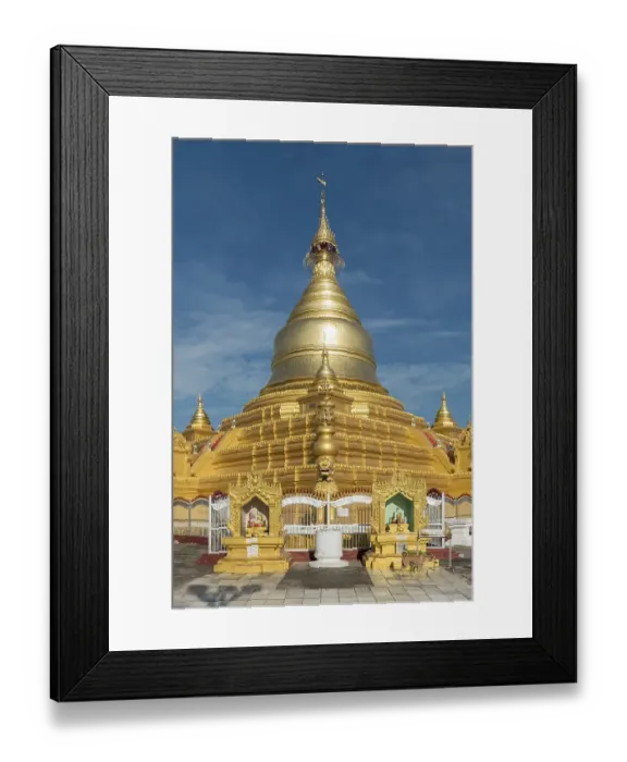 Framed Print : Gilded stupa of Kuthodaw Pagoda