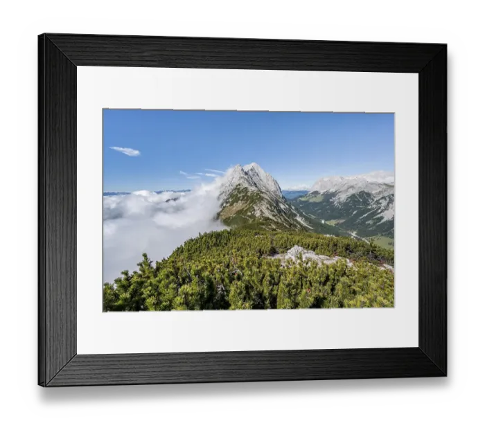 Framed Print : View along the ridge of the Mieminger Kette with summit Karkopf and Hochwand