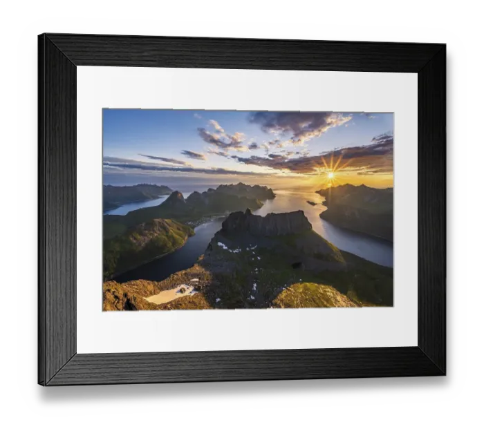 Framed Print : View over Senja's fjords and mountain peaks under the midnight sun
