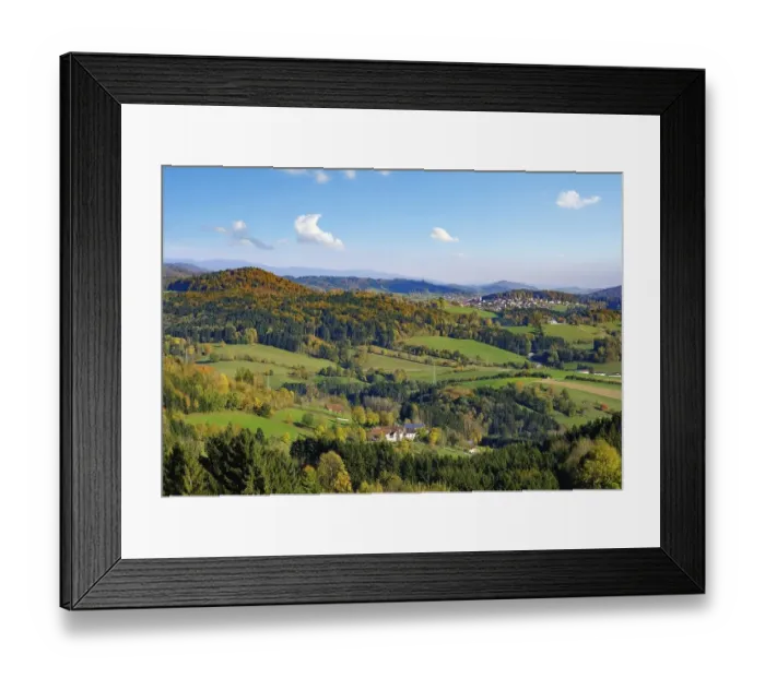 Framed Print : View from Perlesreut to the west with village Kumreut Framed Print : View from Perlesreut to the west with village Kumreut