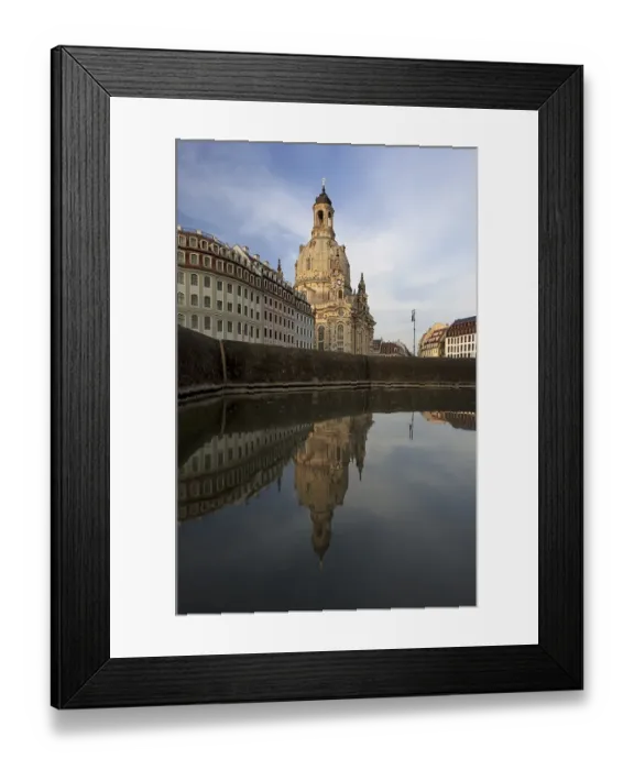 Framed Print : Evening mood in the town centre of Dresden with Frauenkirche Framed Print : Evening mood in the town centre of Dresden with Frauenkirche
