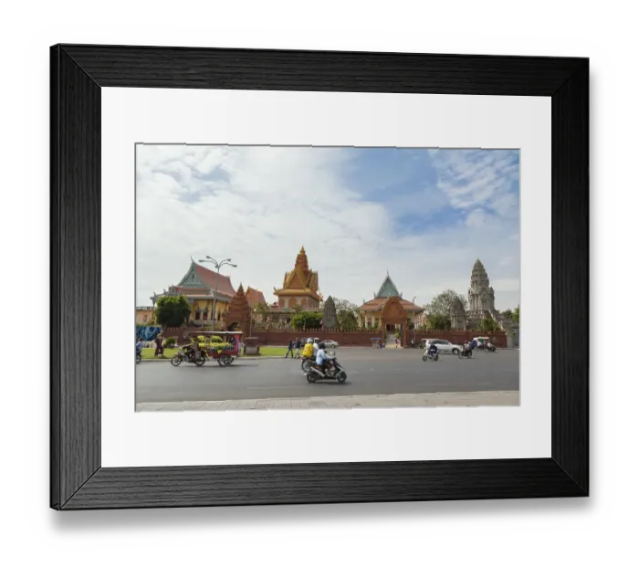 Framed Print : Wat Ounalom, Phnom Penh, Cambodia, Asia