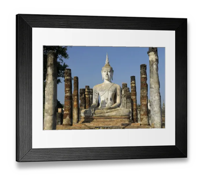 Framed Print : Wat Mahathat Temple and a Buddha statue in the temple of the Unesco World Heritage Site Framed Print : Wat Mahathat Temple and a Buddha statue in the temple of the Unesco World Heritage Site