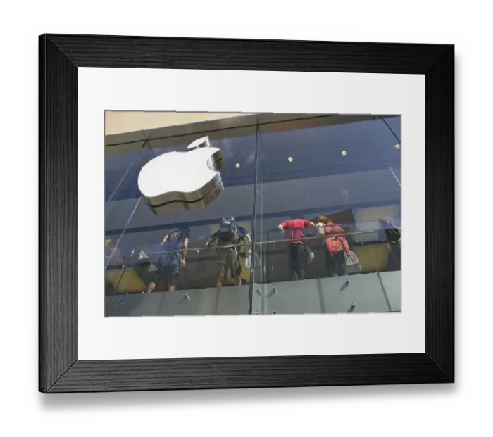 Framed Print : Apple-Store, Rosenstrasse, Altstadt-Lehel district