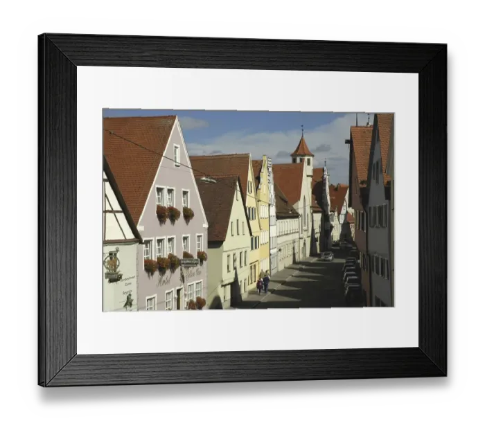 Framed Print : Noerdlingen in Bavaria, historical old part of town Framed Print : Noerdlingen in Bavaria, historical old part of town