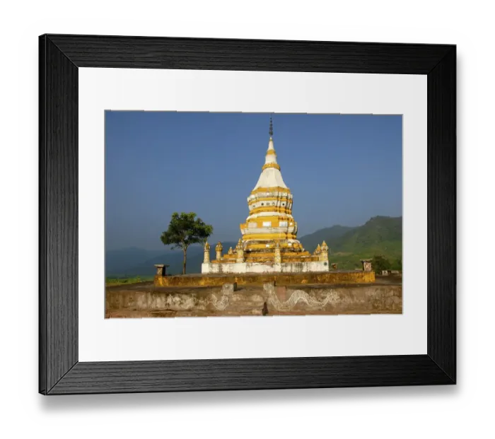 Framed Print : Buddhism, old Buddhist That Kiu Oo stupa in the Tai-Lue style