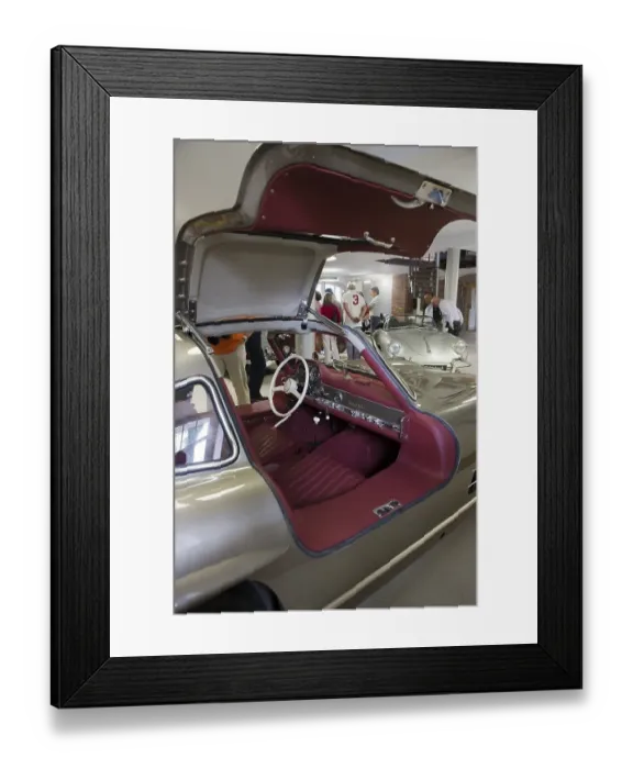 Framed Print : Vintage Mercedes 300 SL Gullwing
