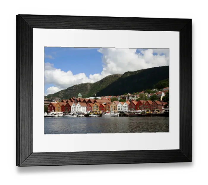 Framed Print : Historic wooden houses in Bryggen