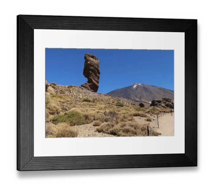 Framed Print : Roque Chinchado rock formation at the Roques de Garcia Framed Print : Roque Chinchado rock formation at the Roques de Garcia