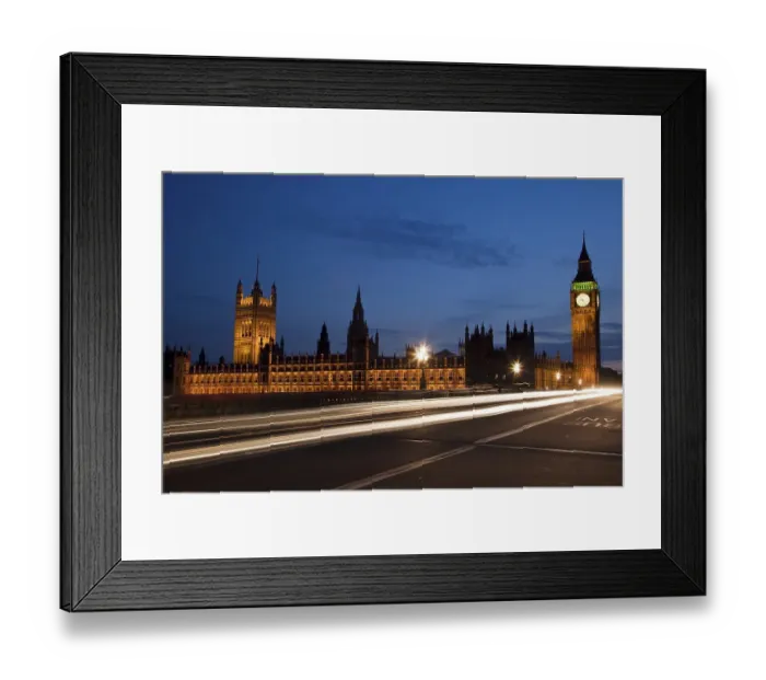 Framed Print : Westminster Bridge with the Houses of Parliament at dusk