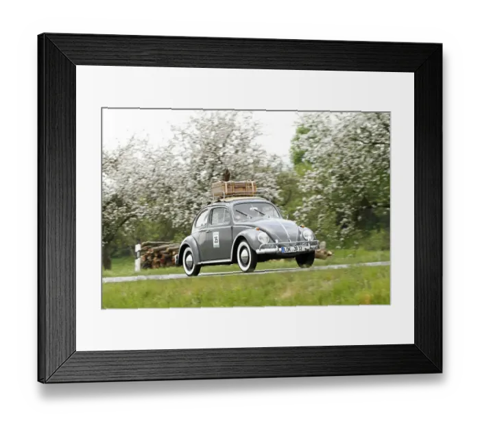 Framed Print : VW Beetle with skis and luggage on the roof Framed Print : VW Beetle with skis and luggage on the roof