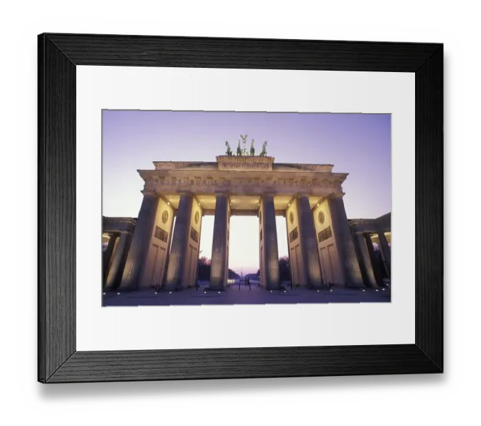 Framed Print : Brandenburger Tor, Brandenburg Gate at night