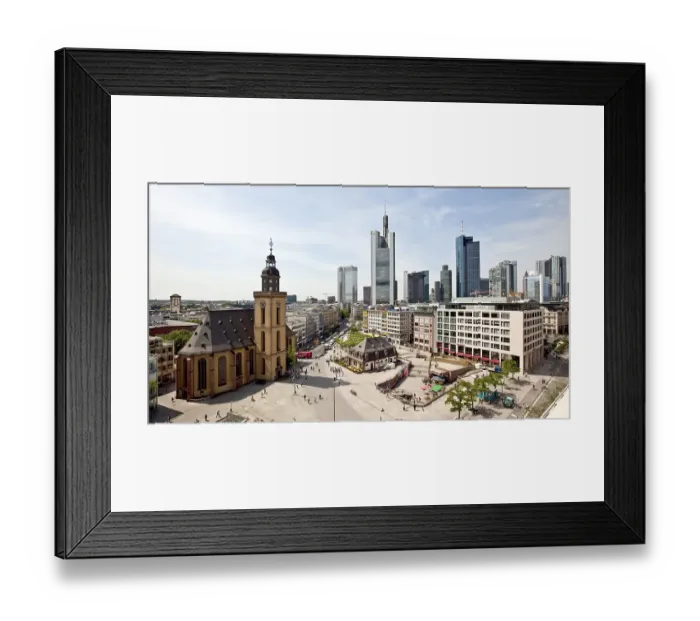 Framed Print : View of the financial district Framed Print : View of the financial district