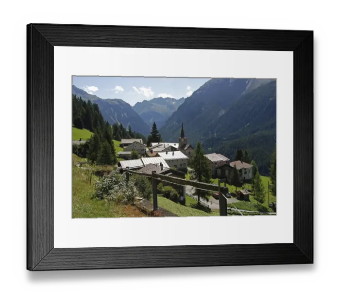 Framed Print : Stuls village in the municipality Berguen