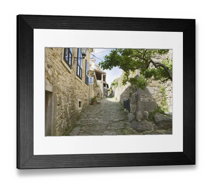 Framed Print : Smallest village in the world, 20 inhabitants