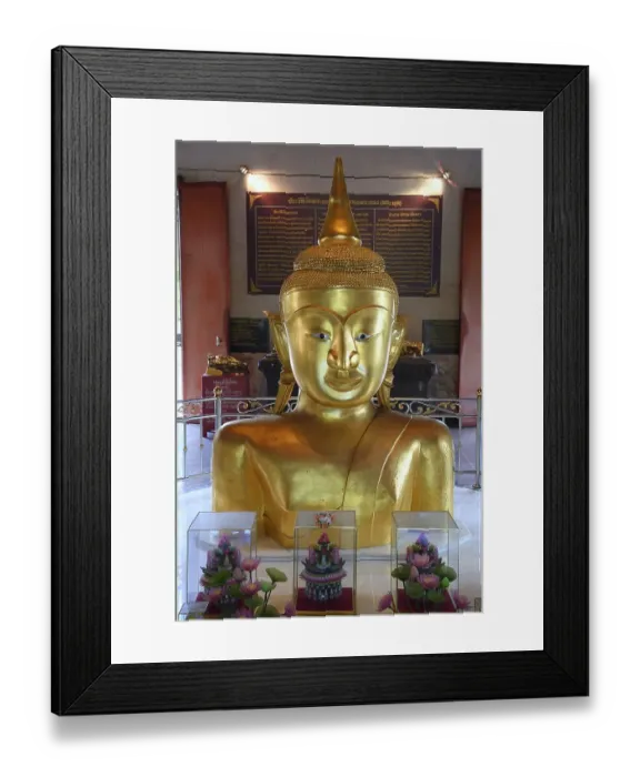 Framed Print : Interior with Buddha statue, Temple Wat Phra Thong