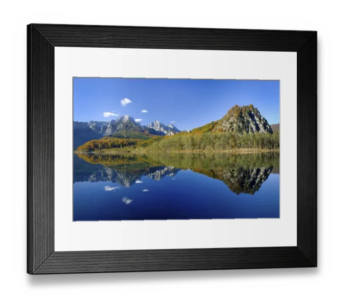 Framed Print : Mt Ameisstein, reflections in Almsee Lake