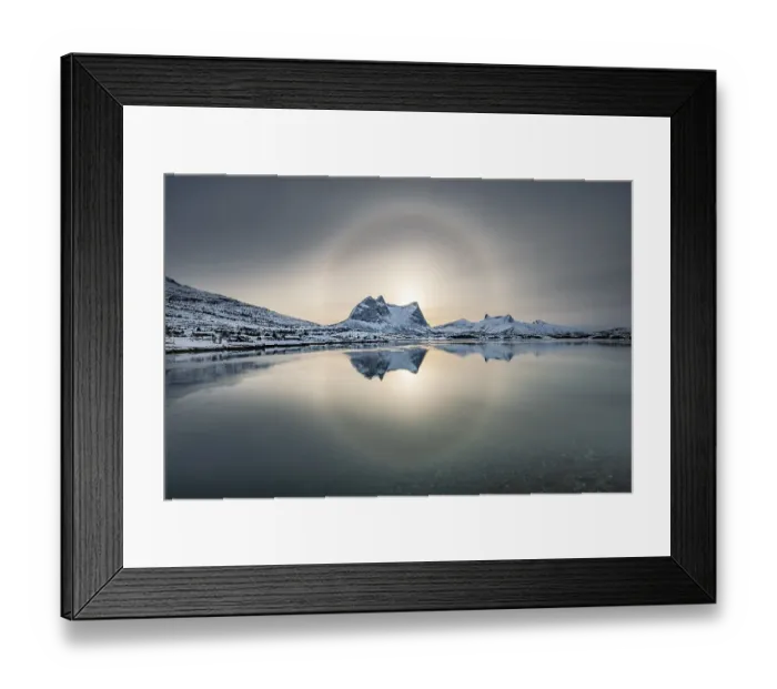 Framed Print : Sun ring, halo over snowy mountain range Kulhornet Framed Print : Sun ring, halo over snowy mountain range Kulhornet
