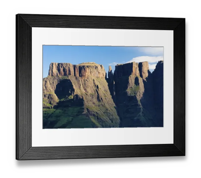 Framed Print : Devil's Tooth, Drakensberg Mountains Framed Print : Devil's Tooth, Drakensberg Mountains