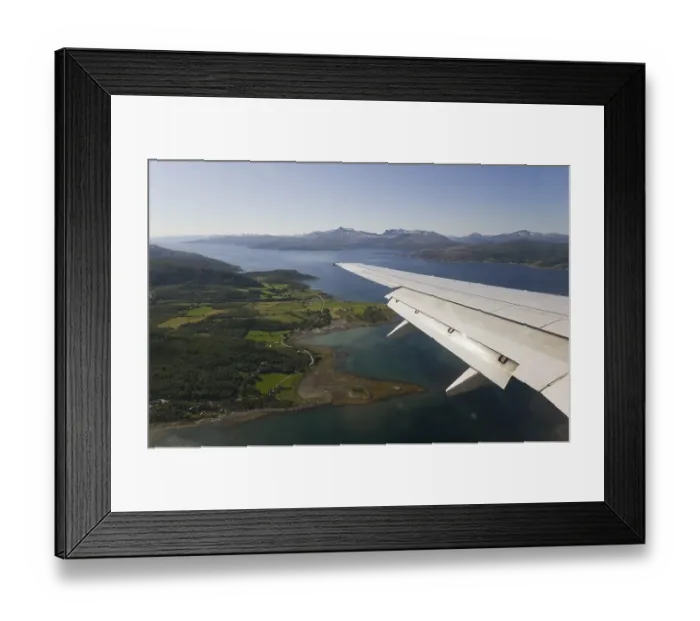 Framed Print : Approaching Evenes Airport, Versteralen