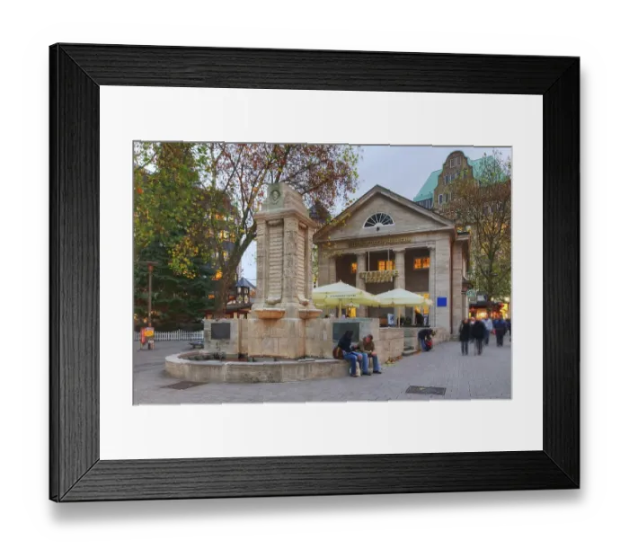 Framed Print : The Moenckebergbrunnen fountain on the corner of the Moenckebergstrasse and Spitalerstrasse streets
